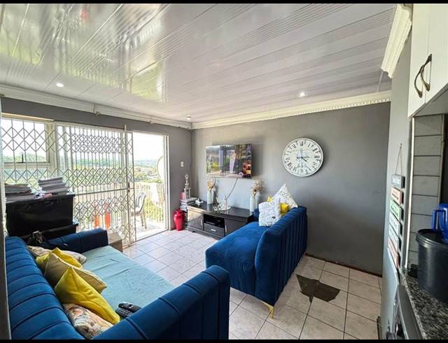 3 BEDROOM APARTMENT FOR SALE IN WOODHAVEN